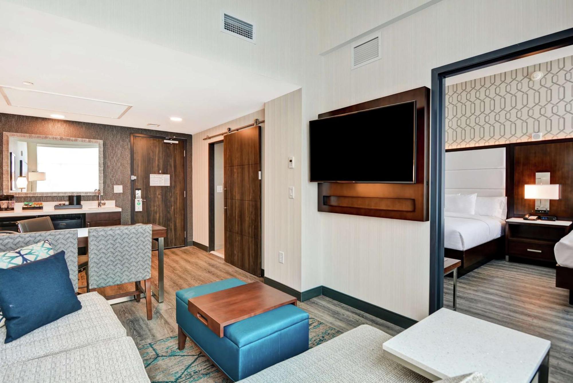 Embassy Suites By Hilton Plainfield Indianapolis Airport Екстериор снимка