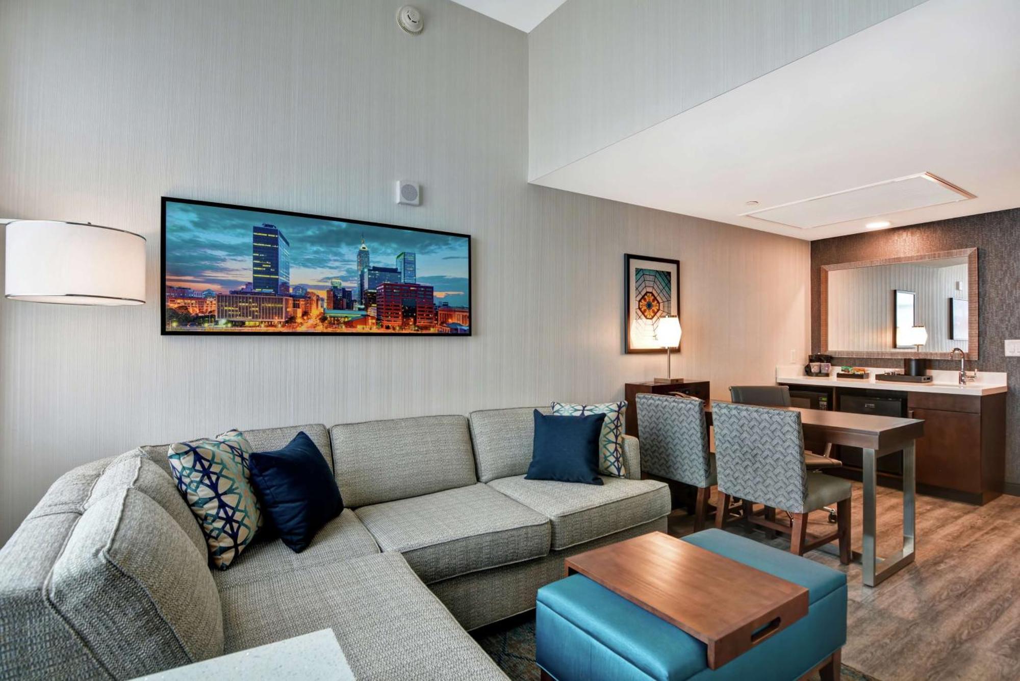 Embassy Suites By Hilton Plainfield Indianapolis Airport Екстериор снимка