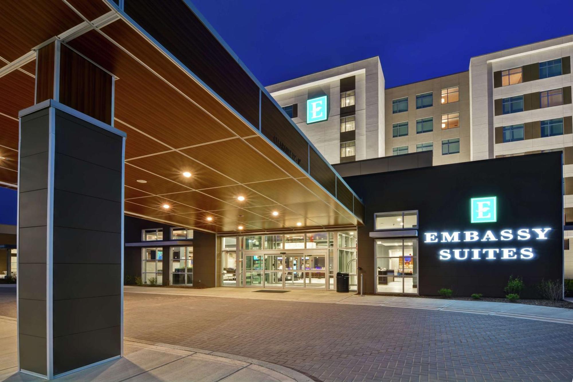 Embassy Suites By Hilton Plainfield Indianapolis Airport Екстериор снимка